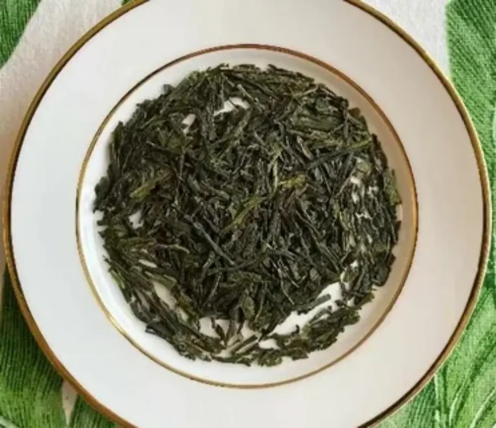 Popular Green Tea Almond Variations