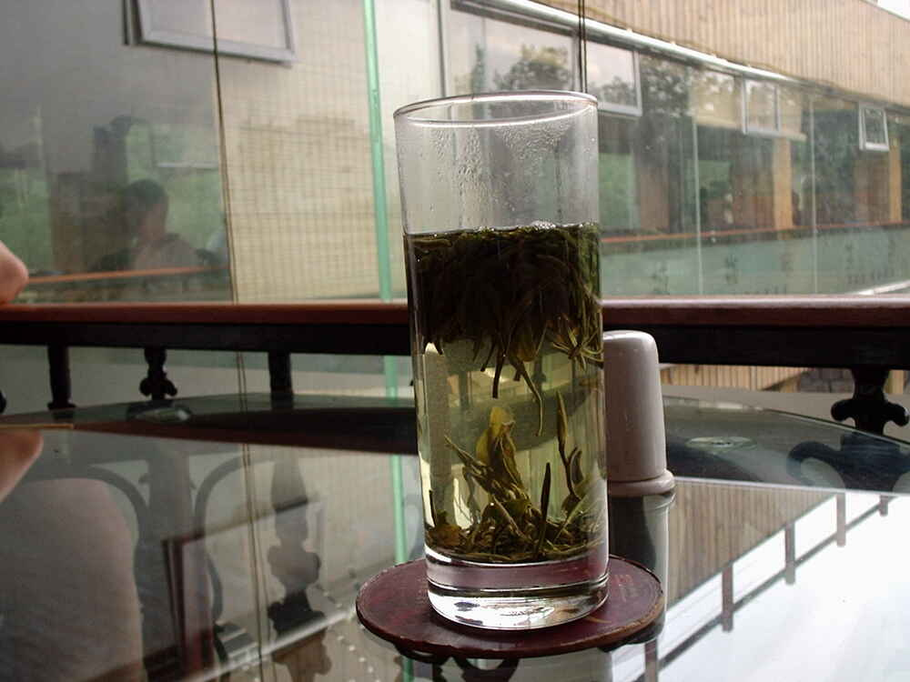 Risks and Considerations of Drinking Green Tea at Night