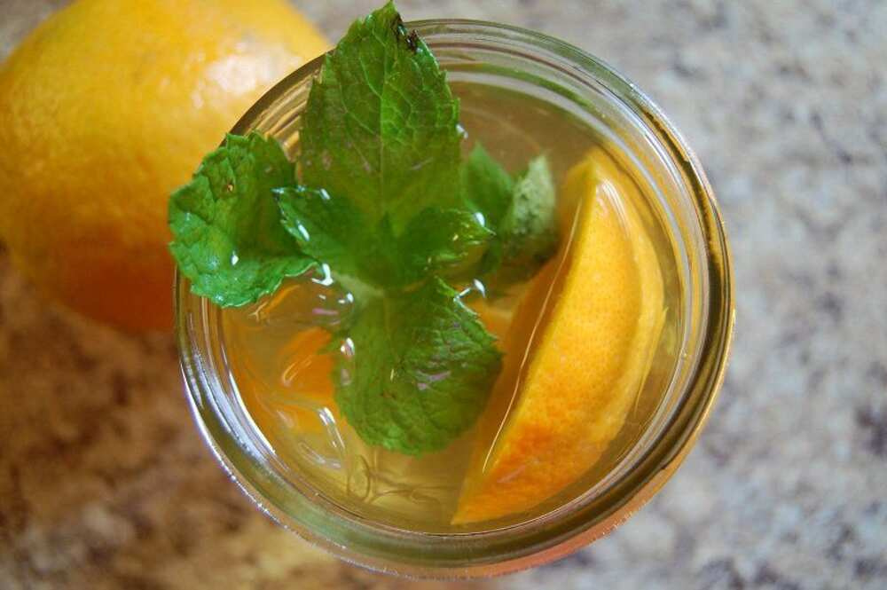 Why Green Tea and Orange Make a Powerful Pair