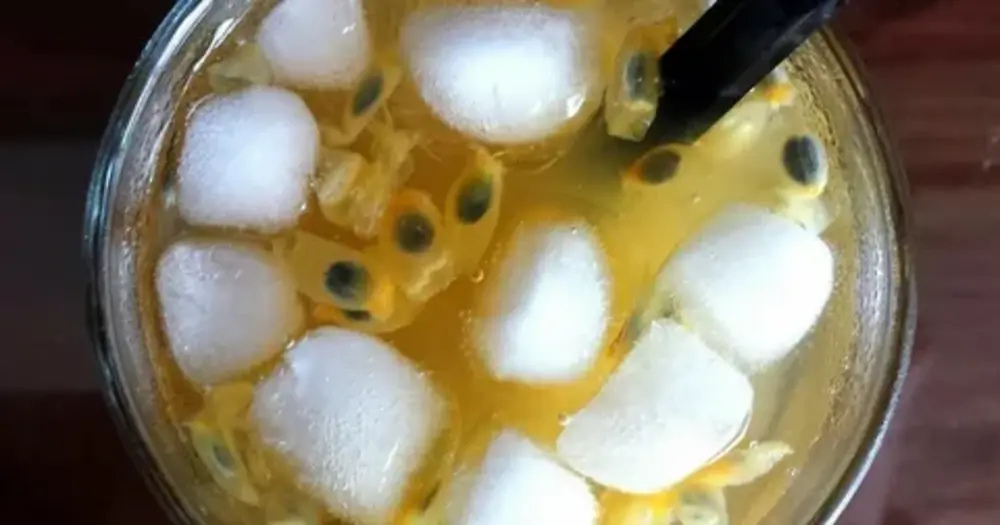 what is passion fruit green tea?