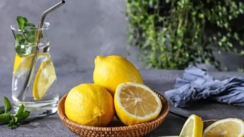 Nutritional Value of Lemon in Green Tea